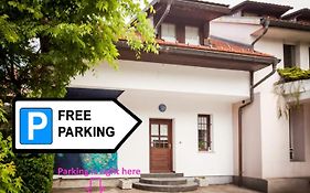 Avrora House Free Parking In Old Town